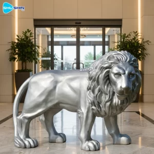 Steel Polished Stainless Steel Lion Sculptures With Modern Design Customized Colors 